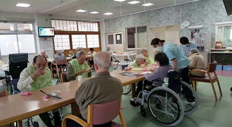 Looking to the Future: How Retraining Promotes Employment for Middle-aged and Older Adults